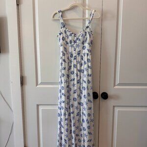 NWT Women's Shell Dress in Blue and White Lightweight Derek Heart Maxi
